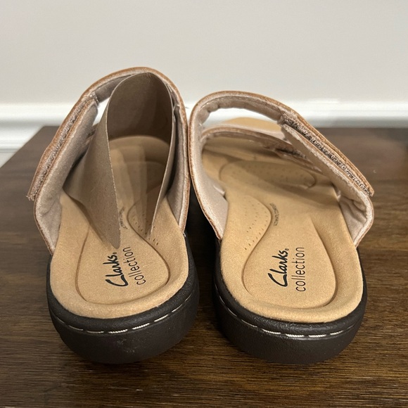 NEW CLARKS Laurieann Nora Sandal Size: 8 - Picture 7 of 8